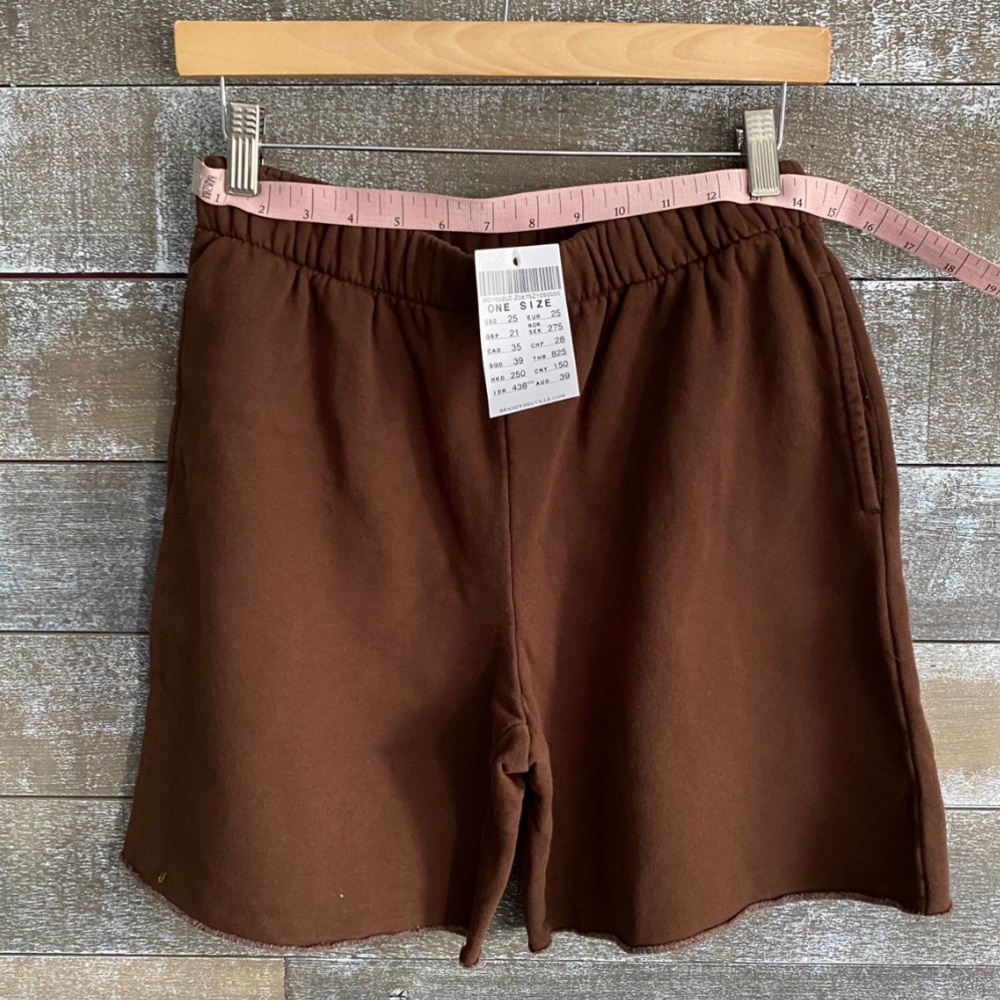 Brandy Melville mid shorts